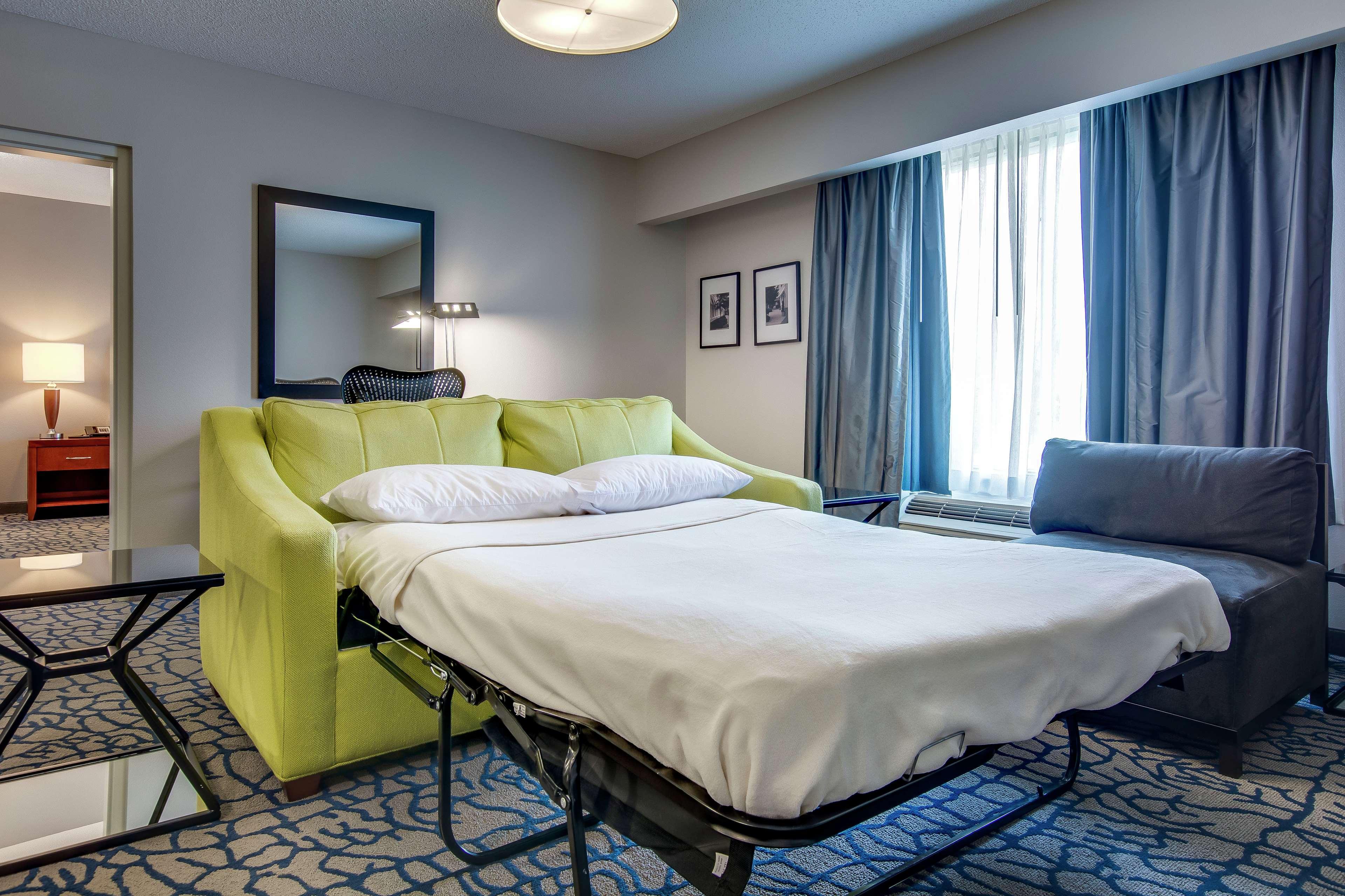 Hilton Garden Inn Louisville-Northeast Eksteriør billede