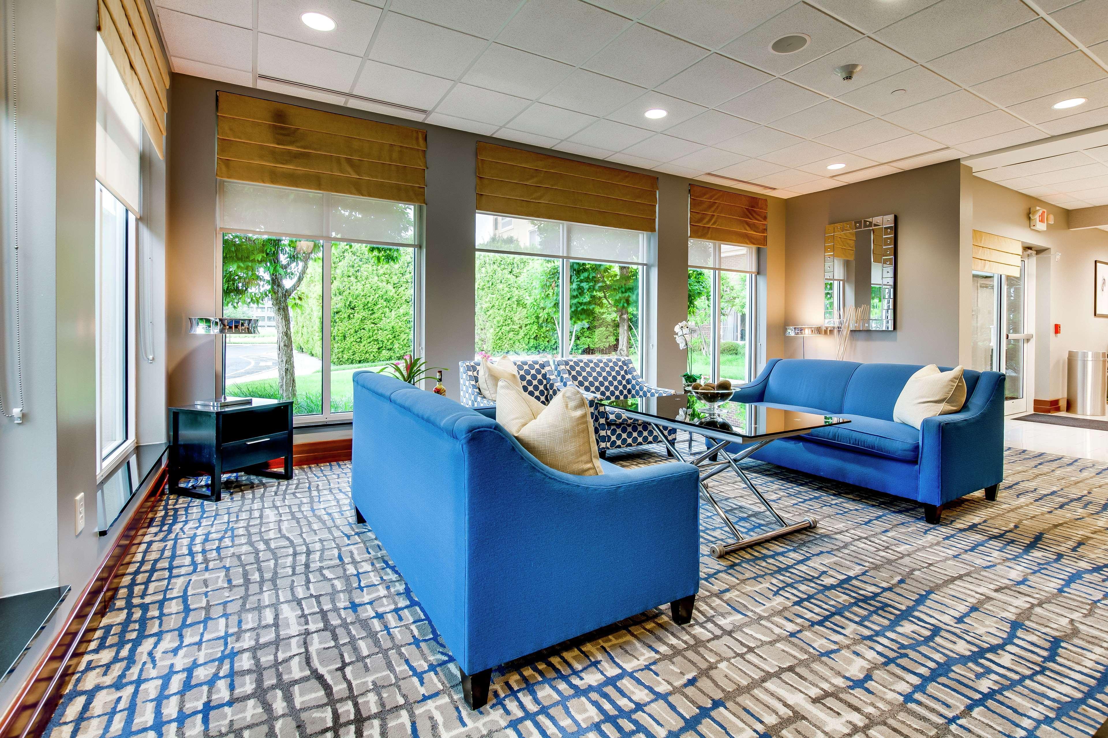 Hilton Garden Inn Louisville-Northeast Eksteriør billede