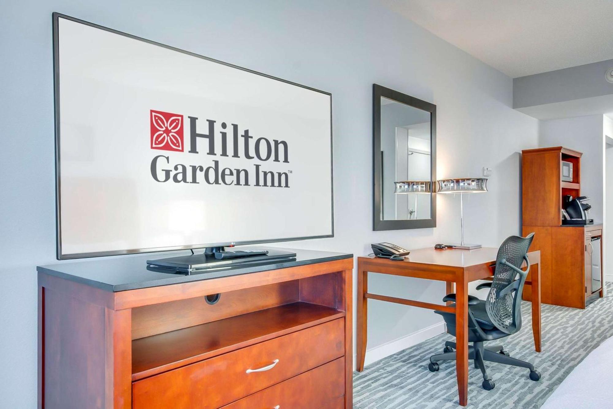 Hilton Garden Inn Louisville-Northeast Eksteriør billede