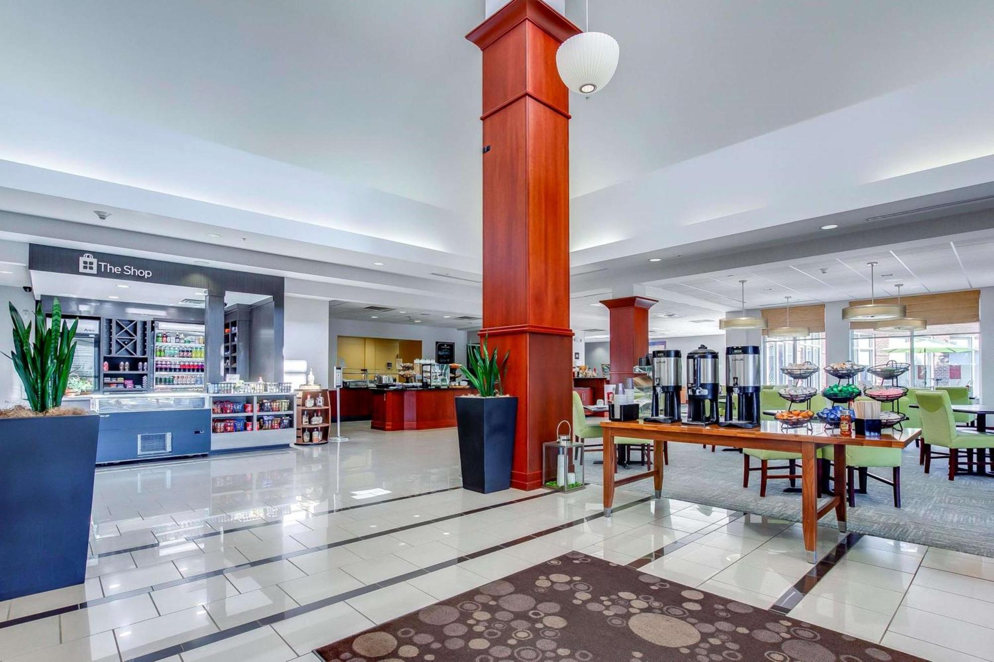 Hilton Garden Inn Louisville-Northeast Eksteriør billede