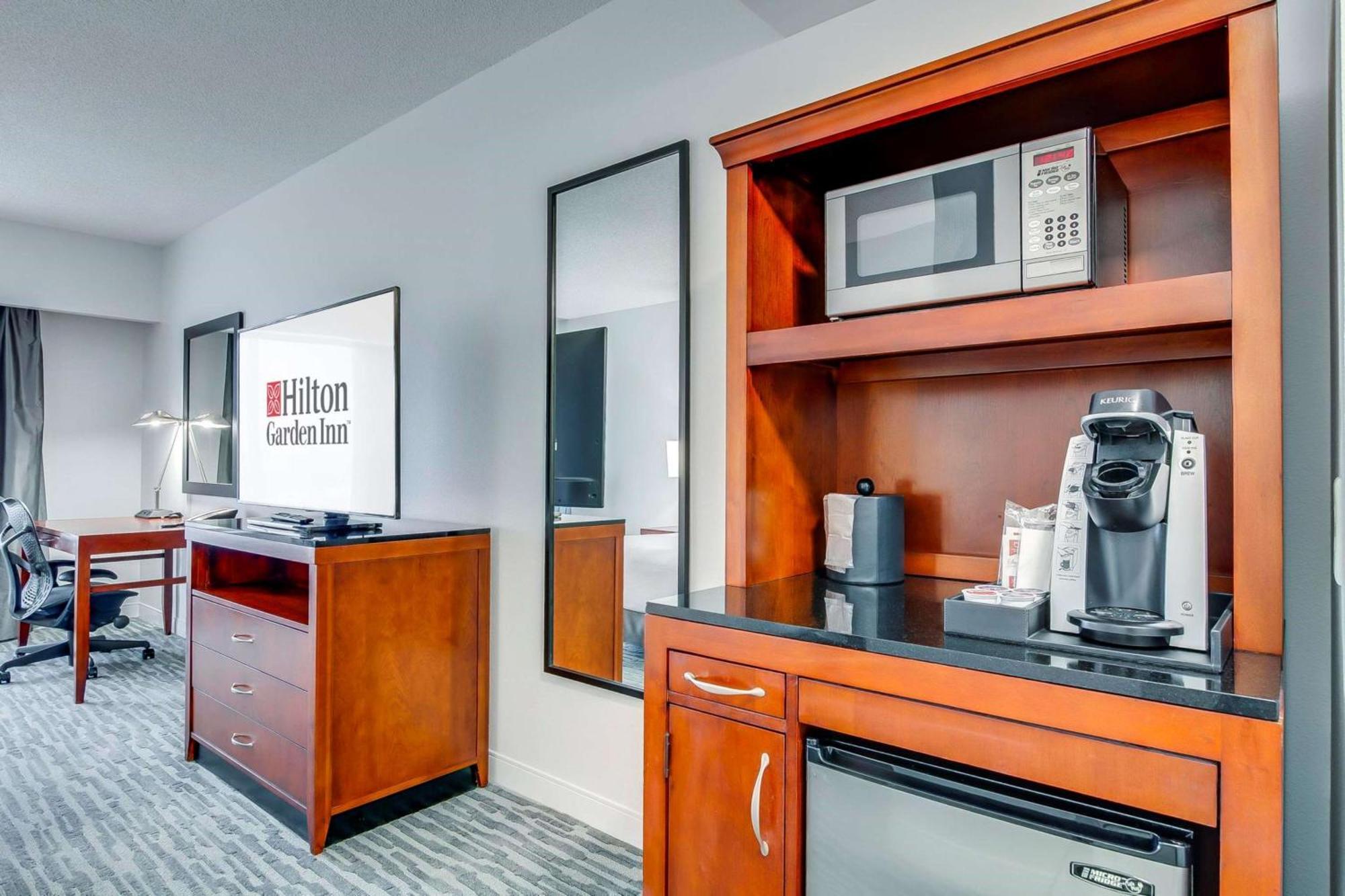 Hilton Garden Inn Louisville-Northeast Eksteriør billede